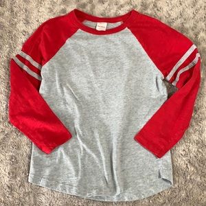 Hanna Andersson - Long Sleeve baseball tee- Gray/Red - Size 130 (8)